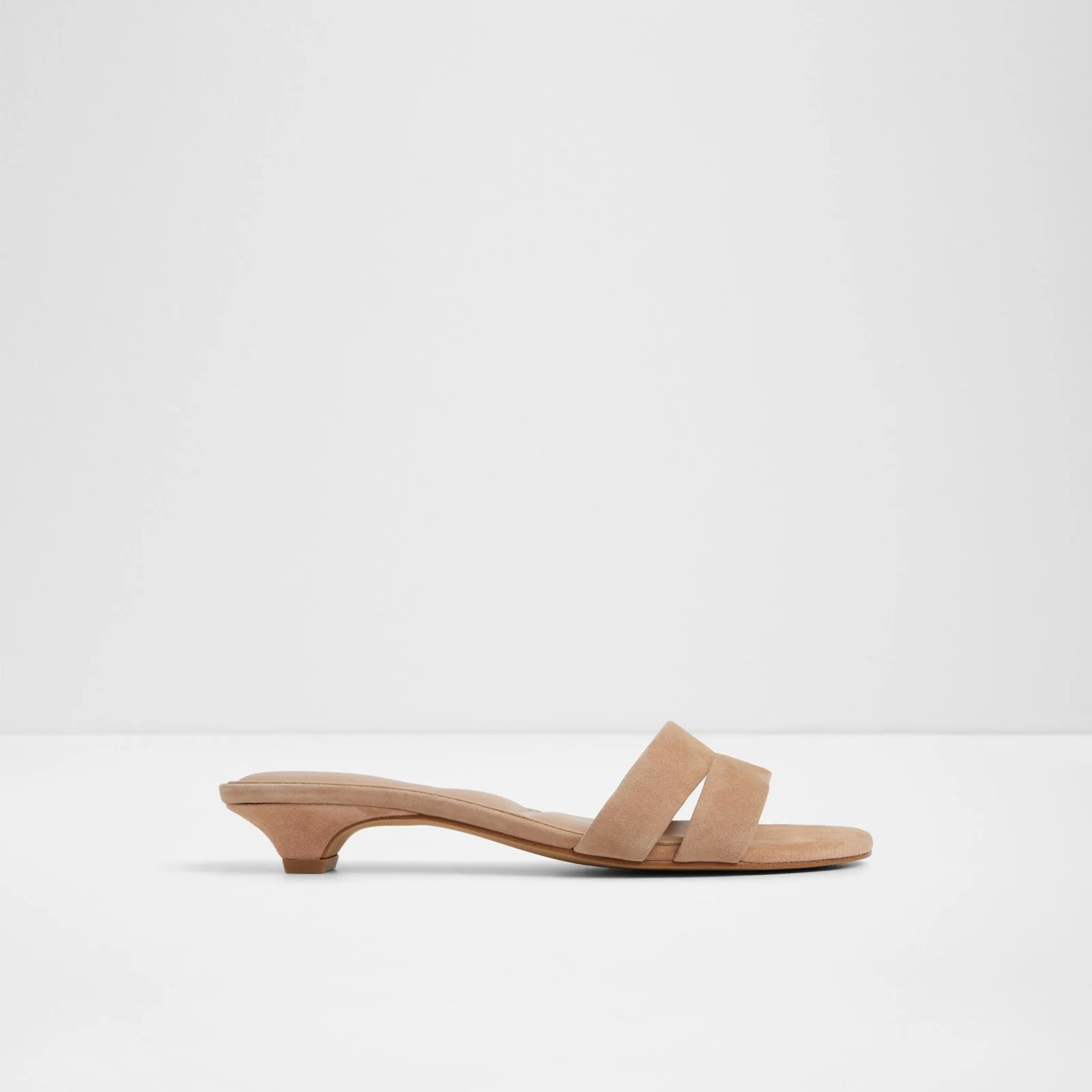 Scarletta - Image 2
