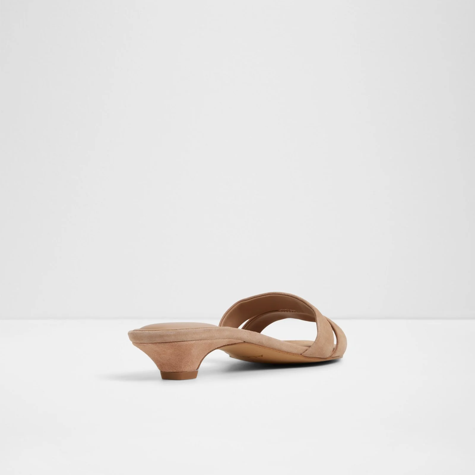 Scarletta - Image 3