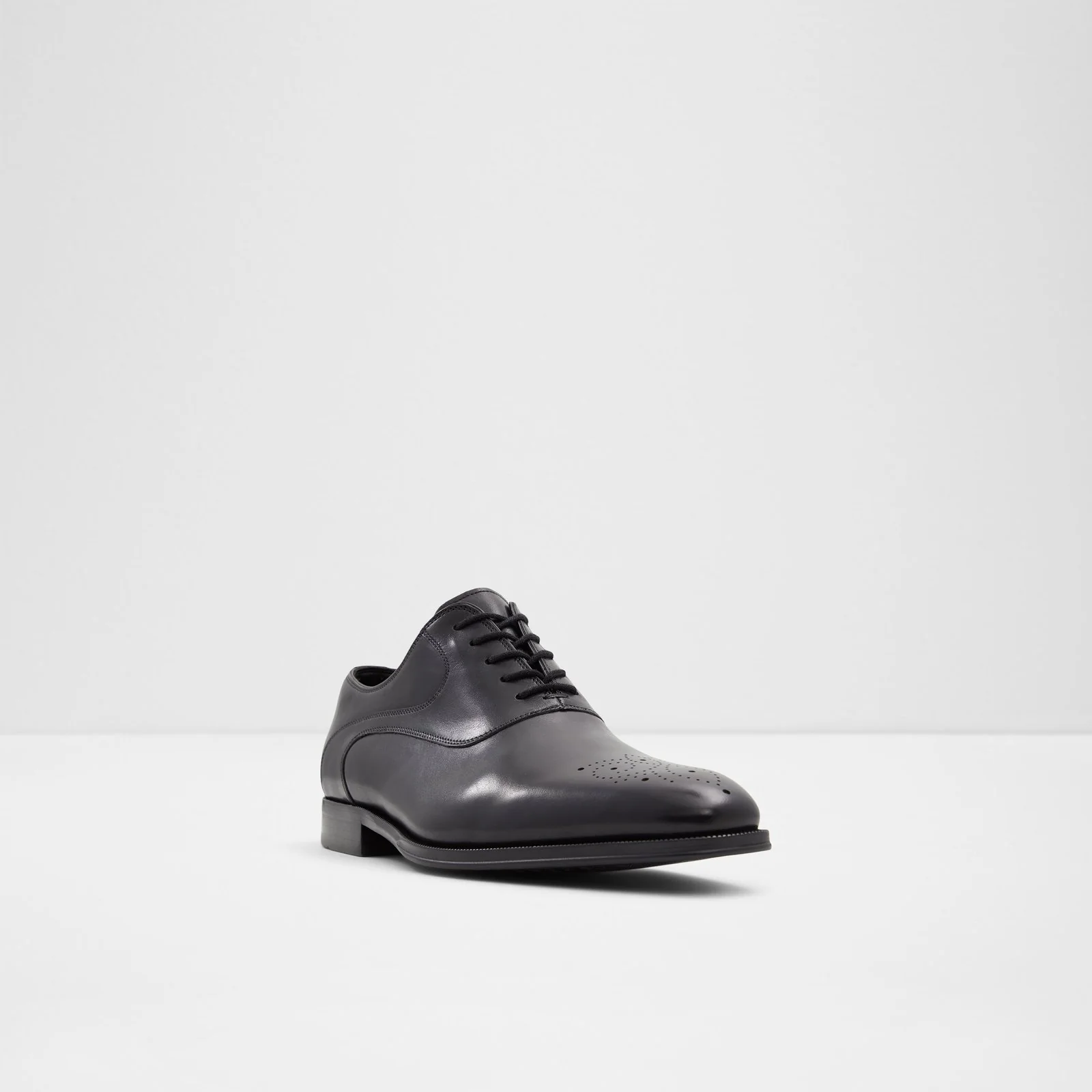 Simmons - Image 5