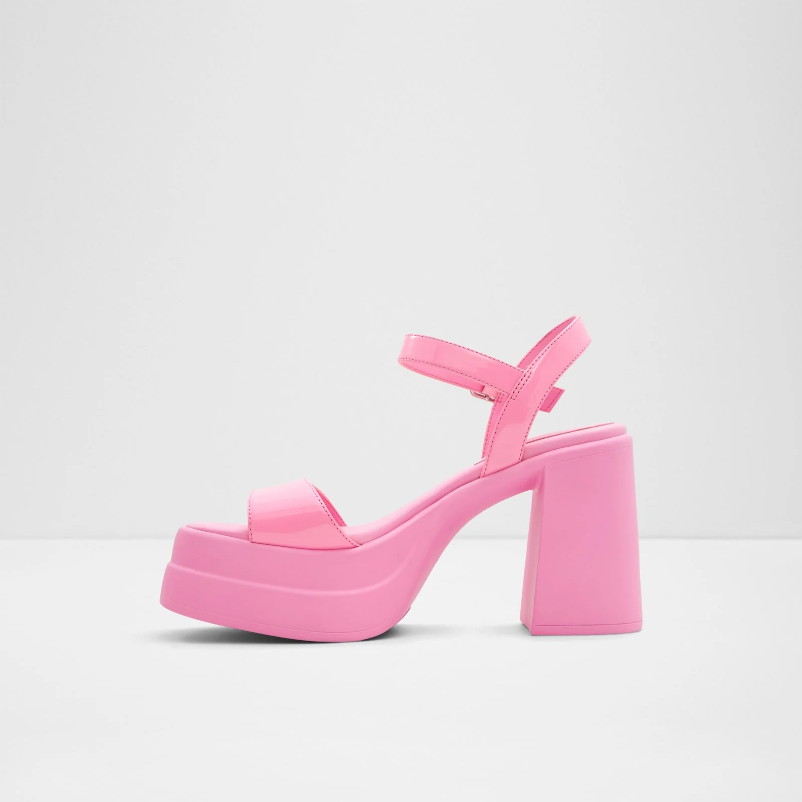 Taina - Image 5