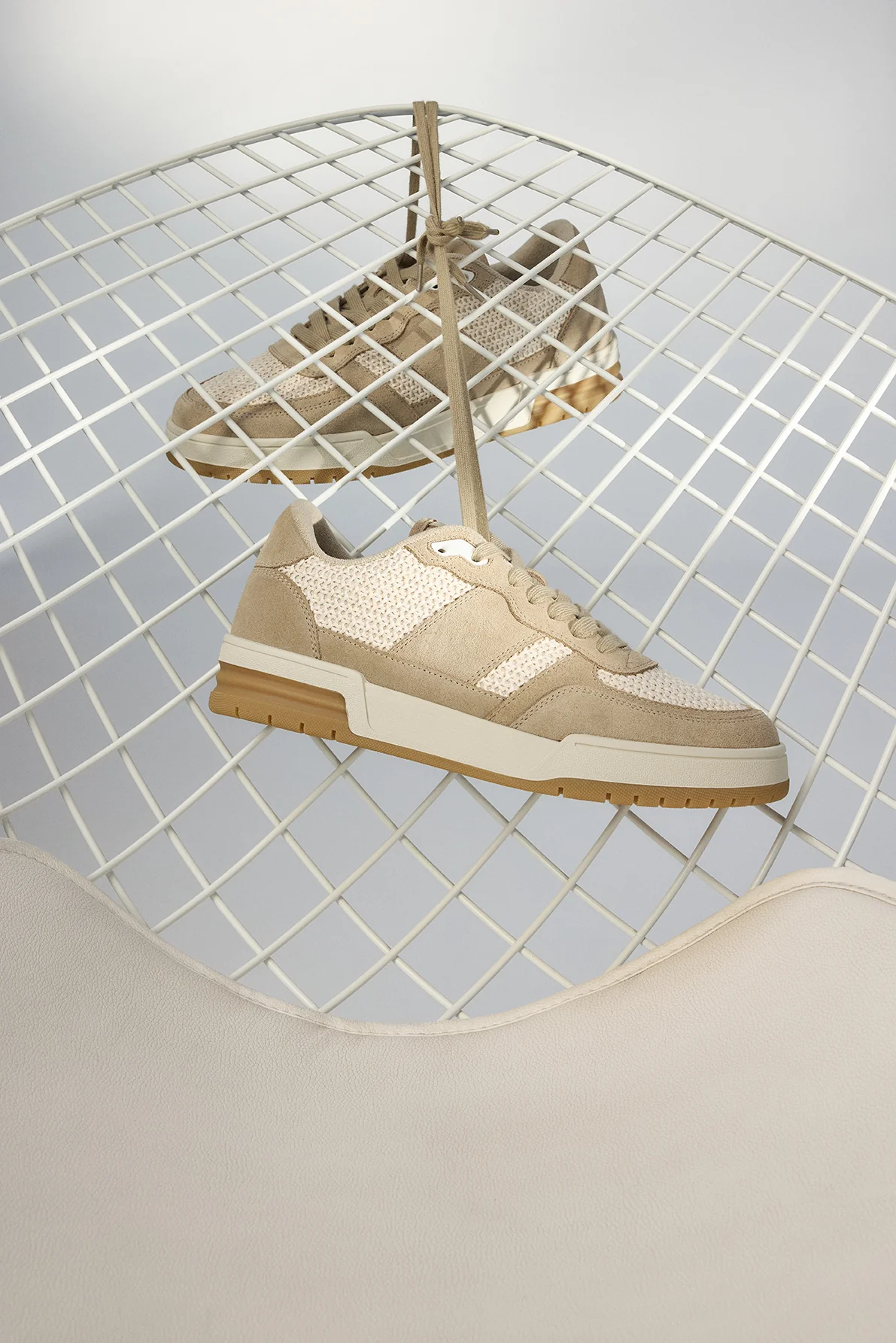 Topper - Image 8