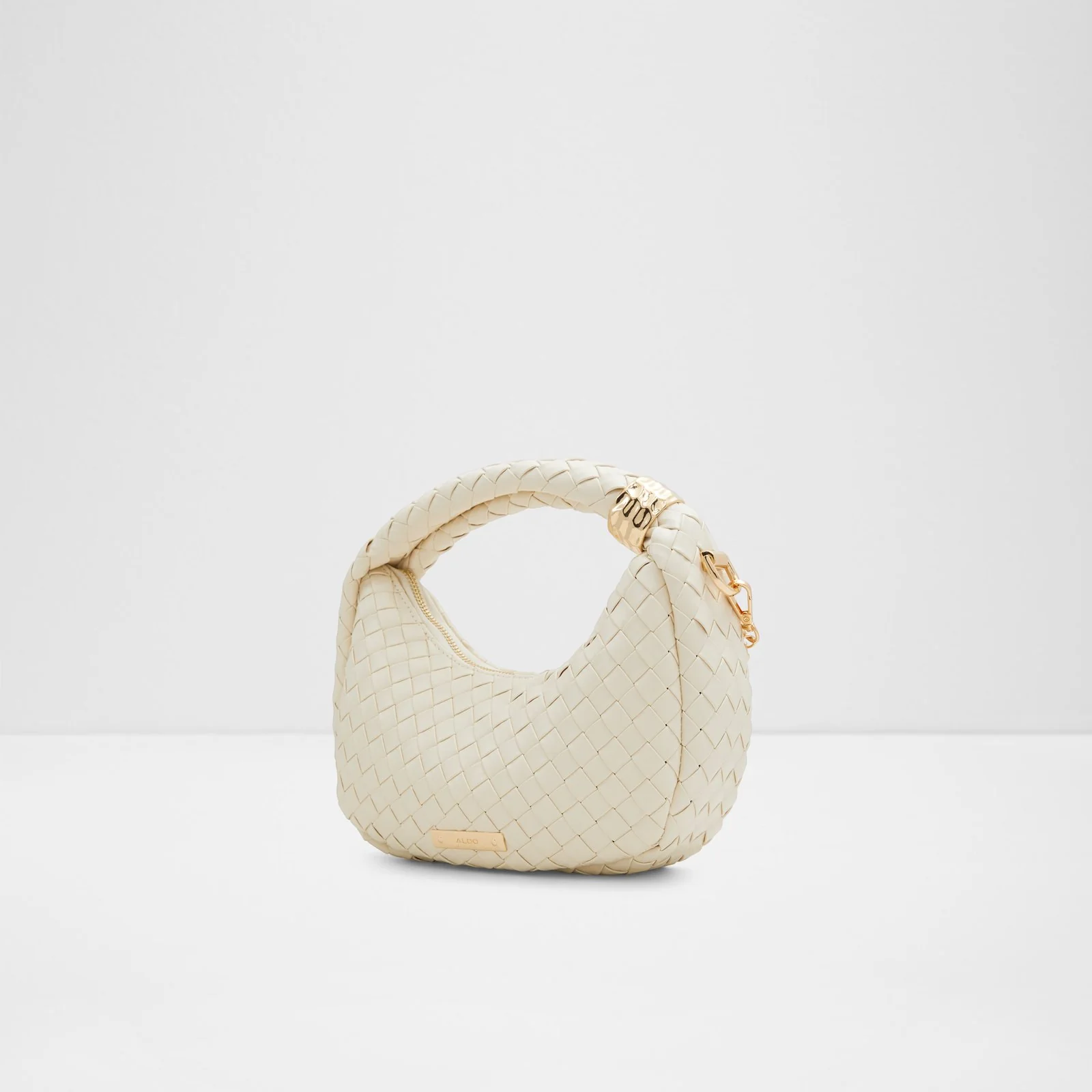 Venessa - Image 3
