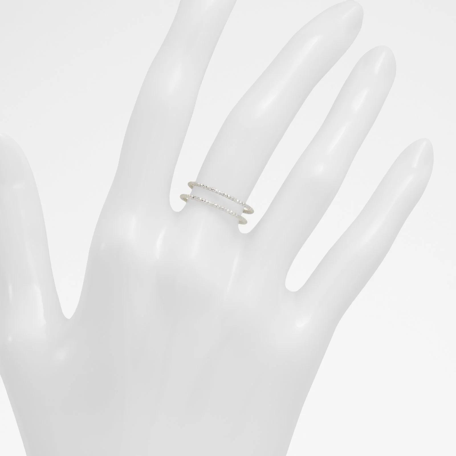 Vestale - Image 3