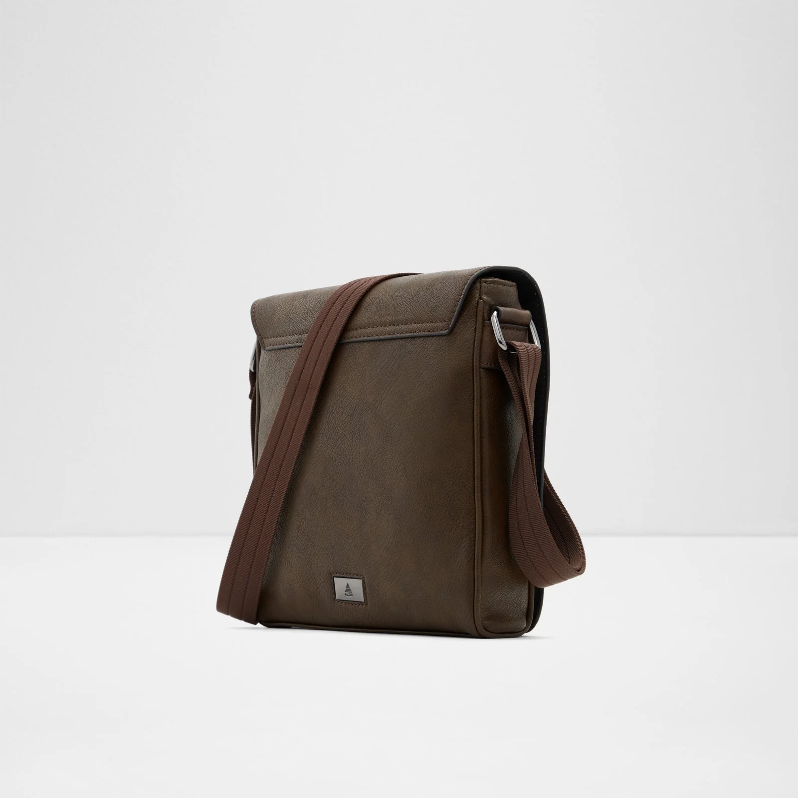 Yiliven - Image 3